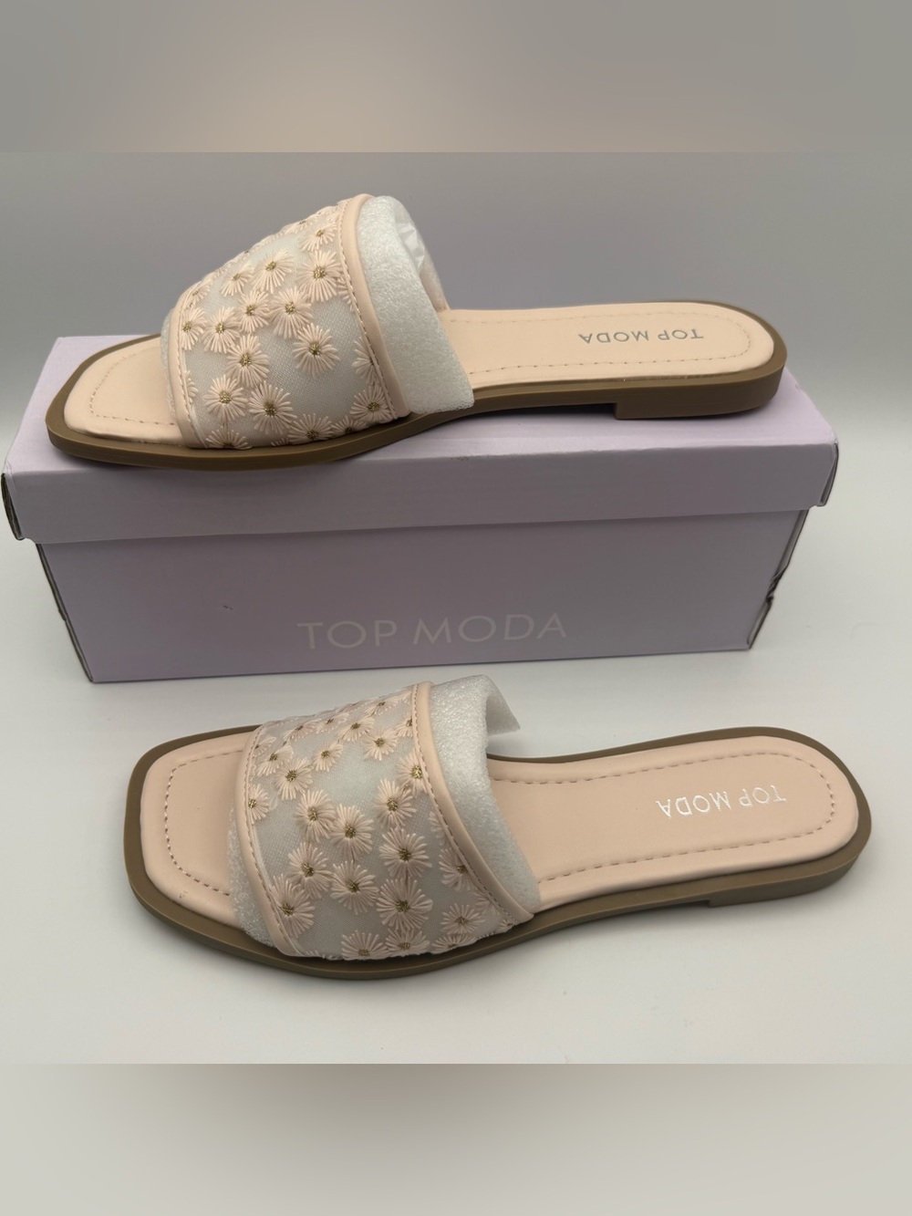Top Moda Floral Embroidered Mesh Slide Sandals Blush Nude Women’s NIB